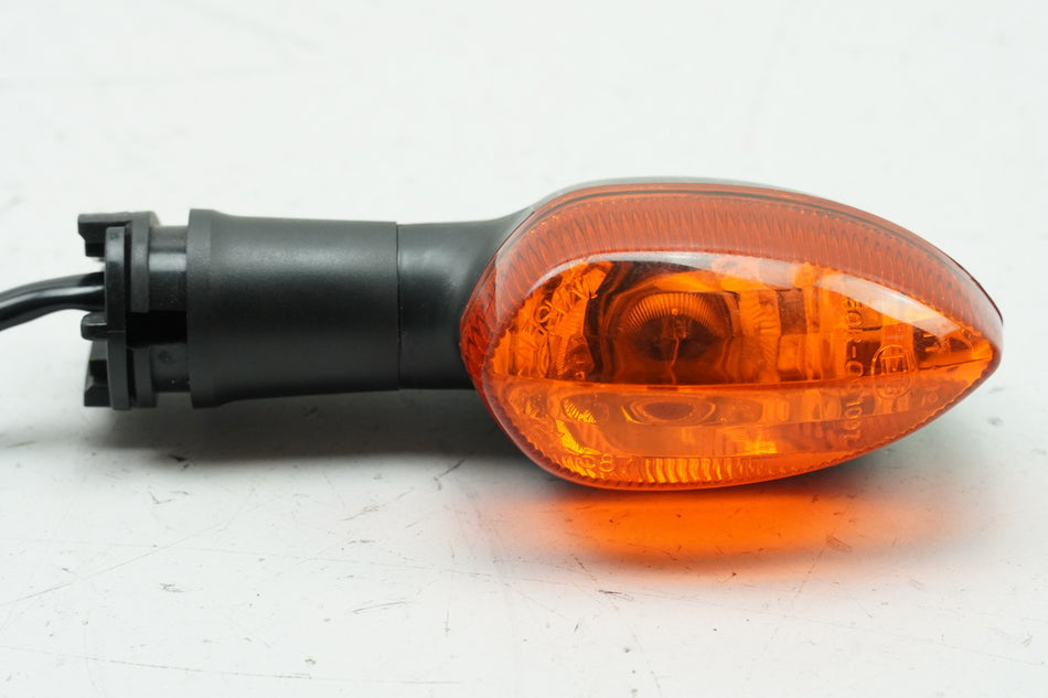 YAMAHA YZF R6 RJ15 Intermitente delantero izquierdo original Turn Signal 2C0-83310-00-00