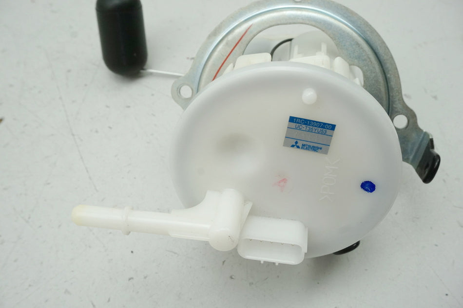 YAMAHA XSR 900 RN43 Fuel Pump