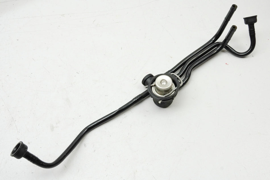 BMW R 850 R 259 Tubería de combustible Regulador de presión de combustible Regulador de presión de la gasolina