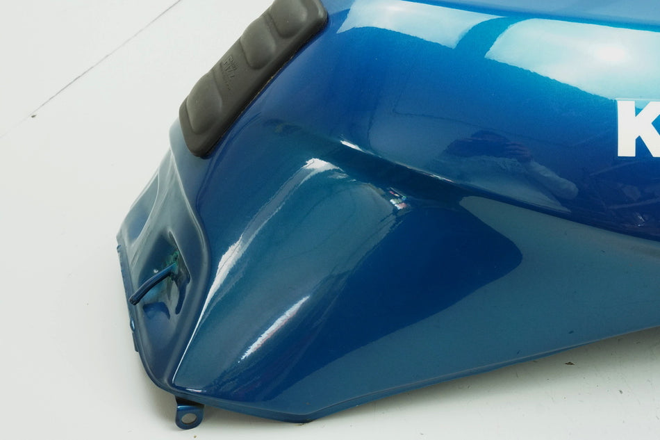KAWASAKI GPZ 1100 ZXT10E Tank Benzintank Fuel Kraftstoffbehälter Kraftstofftank