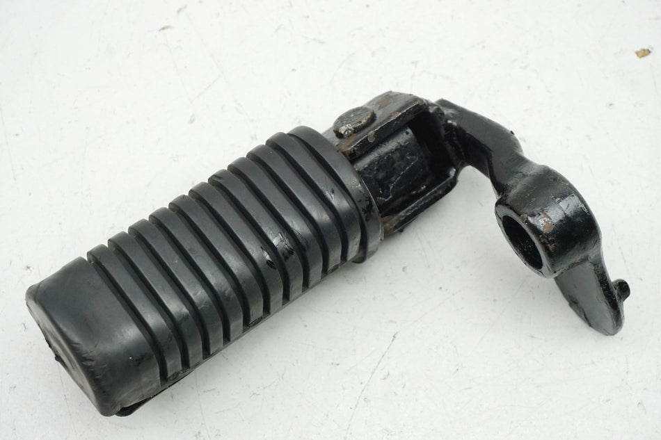 HONDA GL 500 PC02 SILVER WING Fußraste Fahrer links Halter Footrest