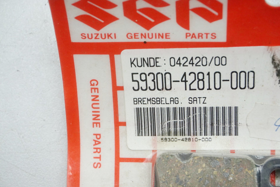Suzuki Brake Pads Brake Linings 59300-42810 (59100-38870) DR LT - NEW