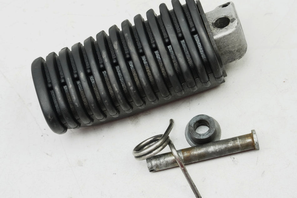 BMW R 850 R 259 estribera conductor izquierda - 44271 km