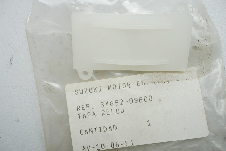 Suzuki Lid Cover Speedometer Cockpit original 34652-09E00 - NEW