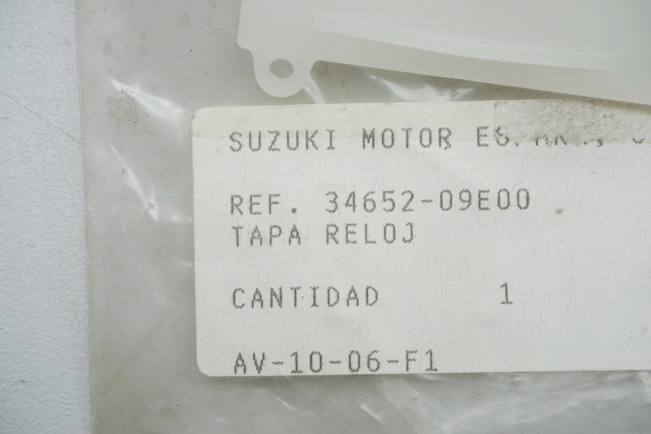 Suzuki Lid Cover Speedometer Cockpit original 34652-09E00 - NEW