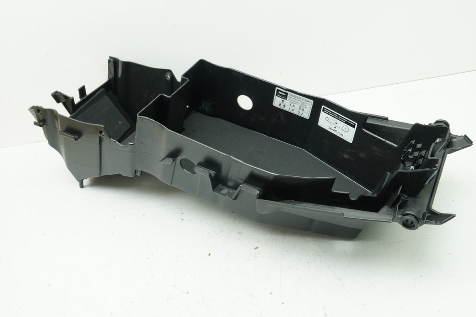 Aprilia Pegaso 650 660 Strada Kotflügel Radlauf Heckinnenverkleidung Fender