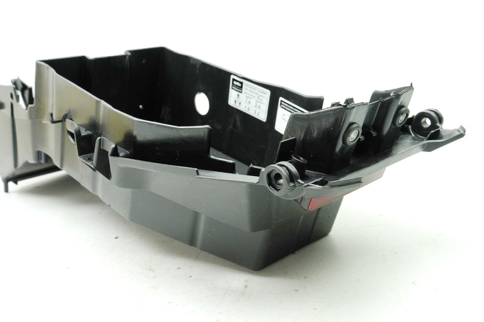 Aprilia Pegaso 650 660 Strada Kotflügel Radlauf Heckinnenverkleidung Fender