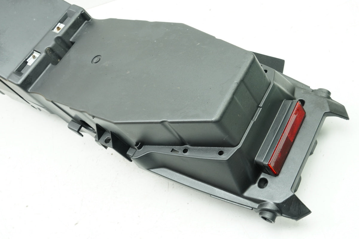 Aprilia Pegaso 650 660 Strada Kotflügel Radlauf Heckinnenverkleidung Fender