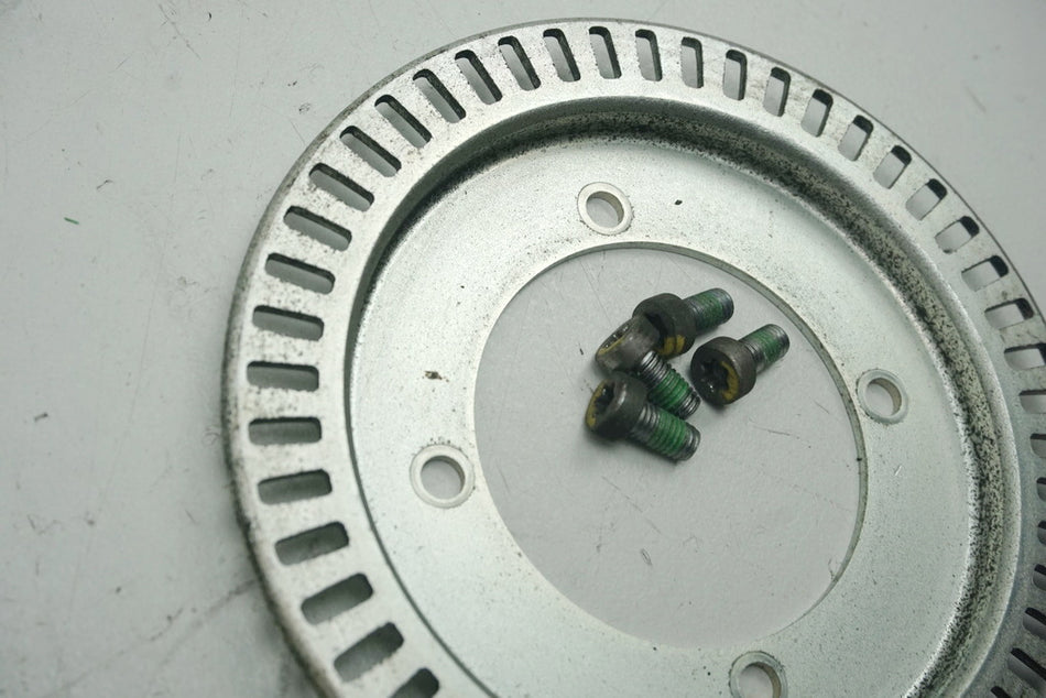 HONDA CBF 600 NABS PC38 ABS Sensorring hinten Kranz Ring Schrauben
