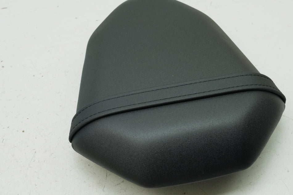 YAMAHA MT07 RM04 Soziussitz Sitz original Sitzbank Seat NEU 1WS-24750-00