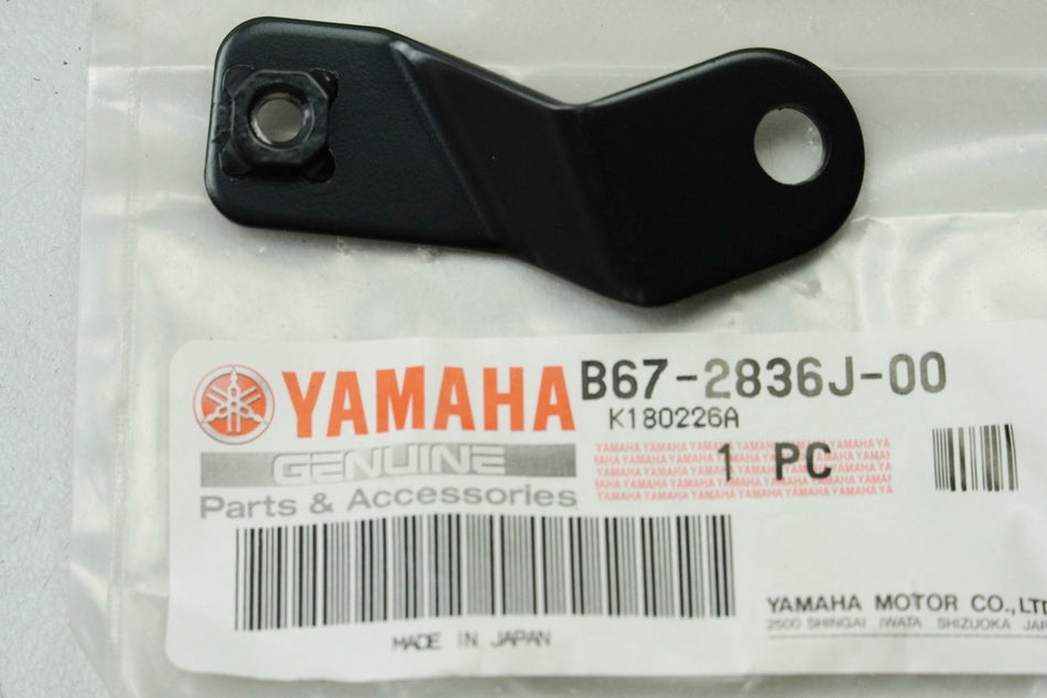 YAMAHA MT10 Bracket Holder Mounting Plate B67-2836J-00 - NEW
