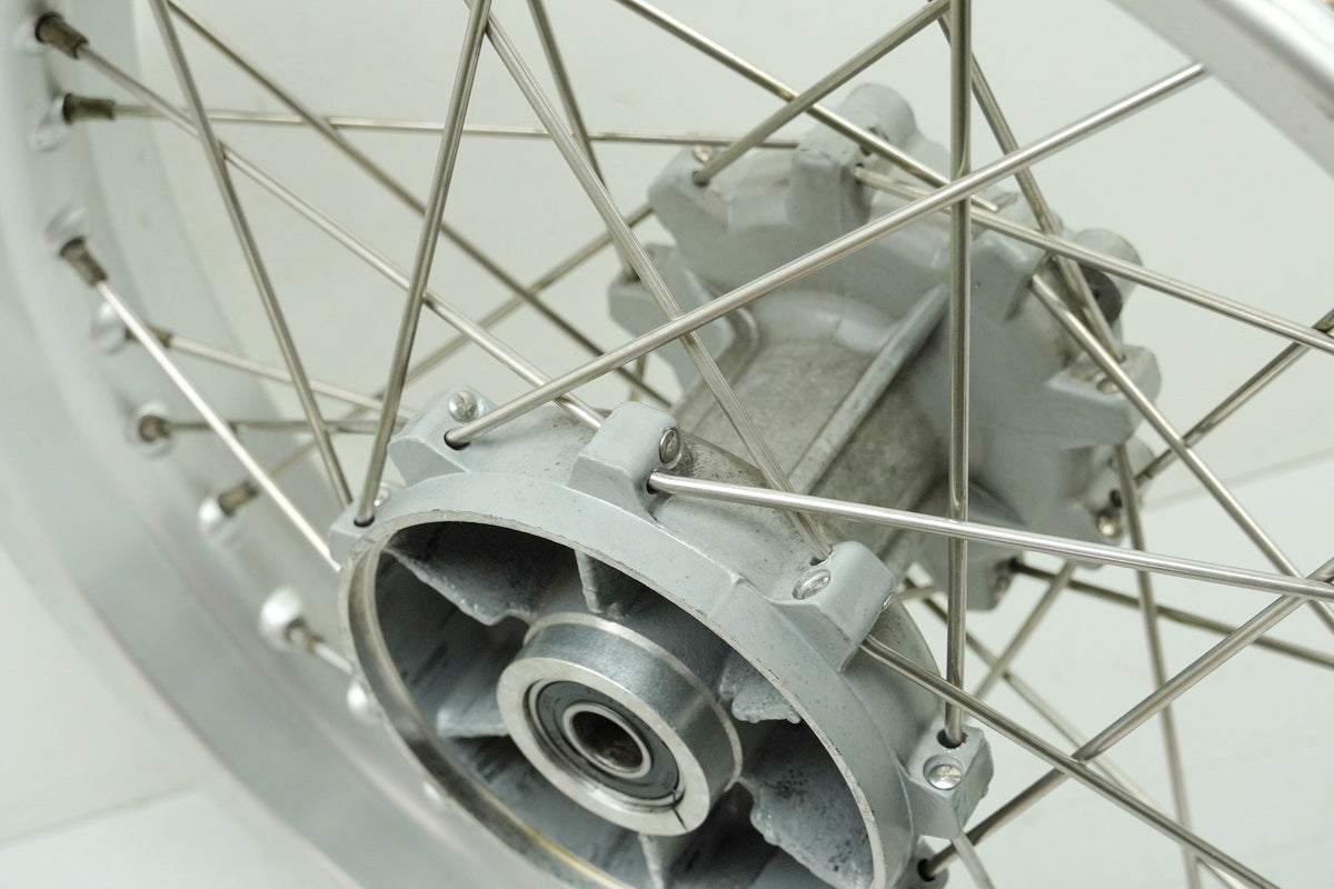 Aprilia Pegaso 650 GA (MX) Rear Rim Wheel Hub Spokes Rim Ring