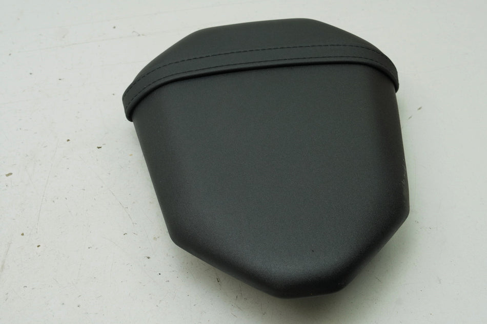 YAMAHA MT07 RM04 Soziussitz Sitz original Sitzbank Seat NEU 1WS-24750-00
