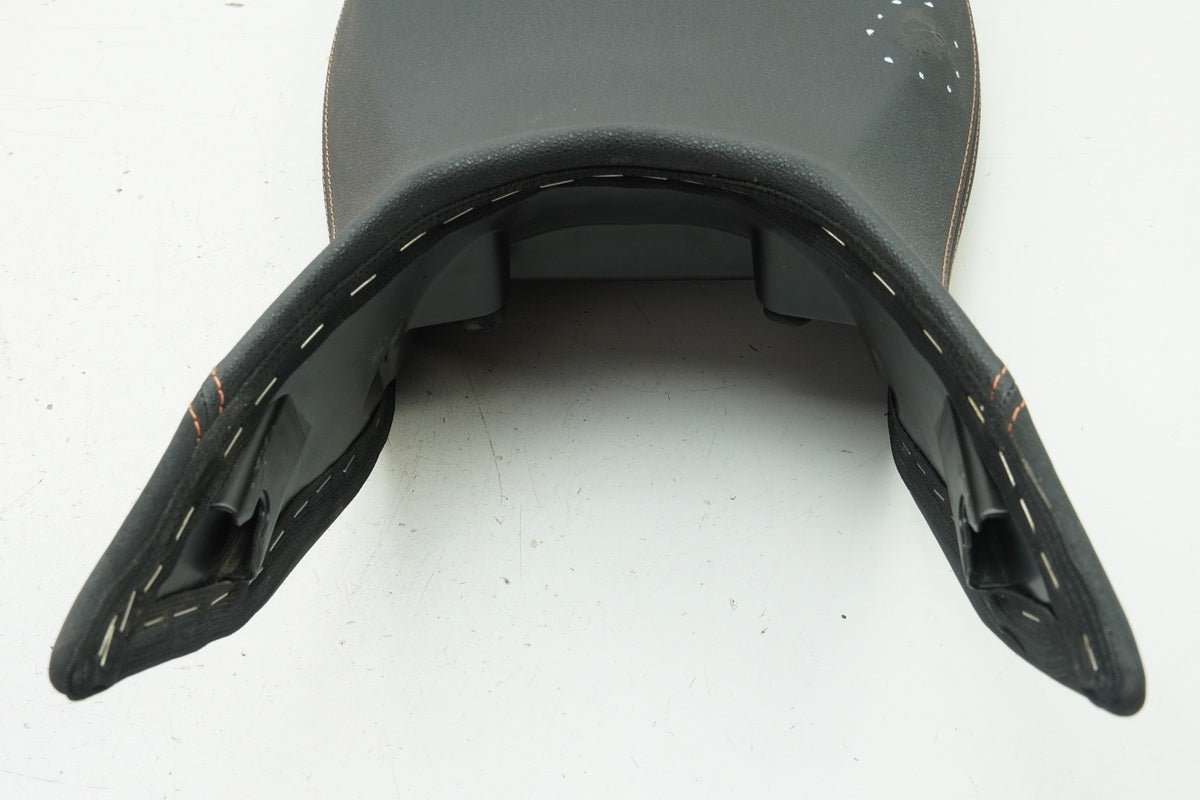 KTM 1290 SUPERDUKE R Fahrerbank Ergo Fahrersitz Powerparts Sitzbank vorn