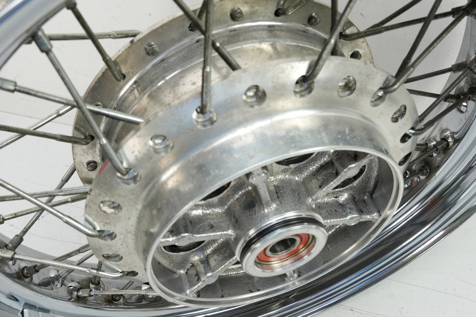 Kawasaki EL 252 EL 250 B Eliminator Felge hinten Hinterrad unfallfrei Nabe