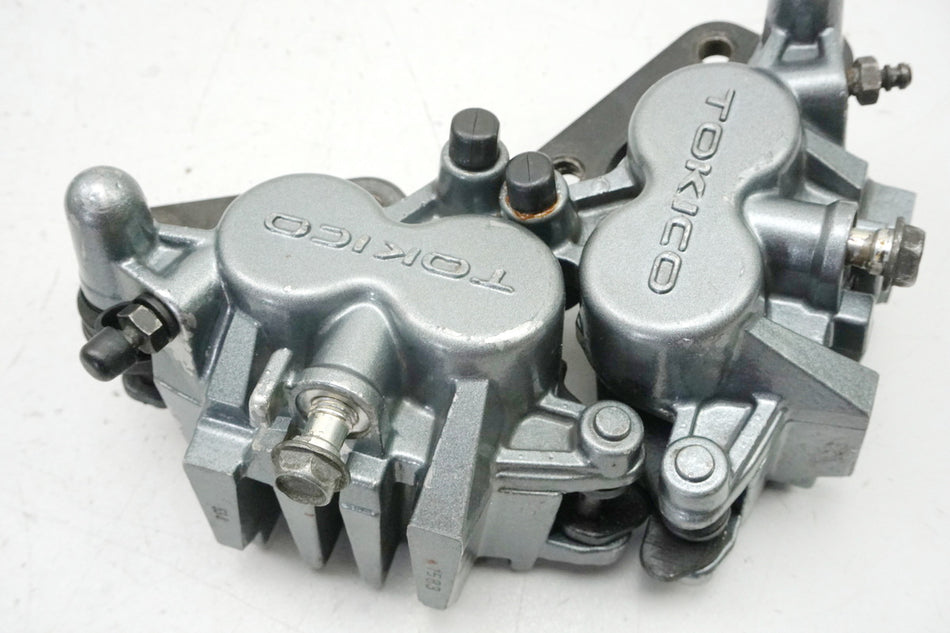KAWASAKI GPZ 1100 ZXT10E Pinza de freno delantera izquierda y derecha Par de pinzas de freno