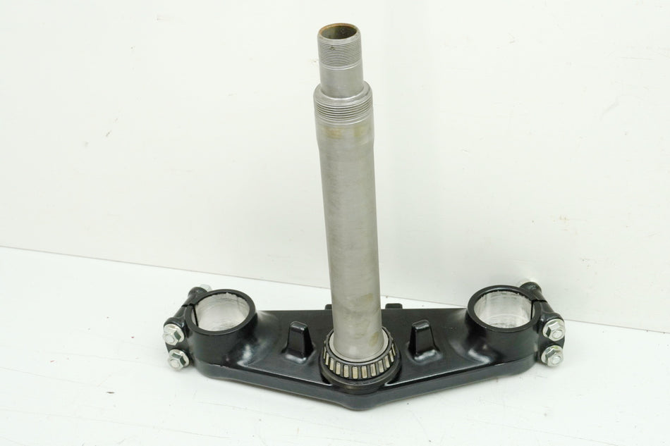 KAWASAKI ZZR 1100 D ZXT10D Lower Triple Clamp (for Fork Tube) ONLY 7932 km