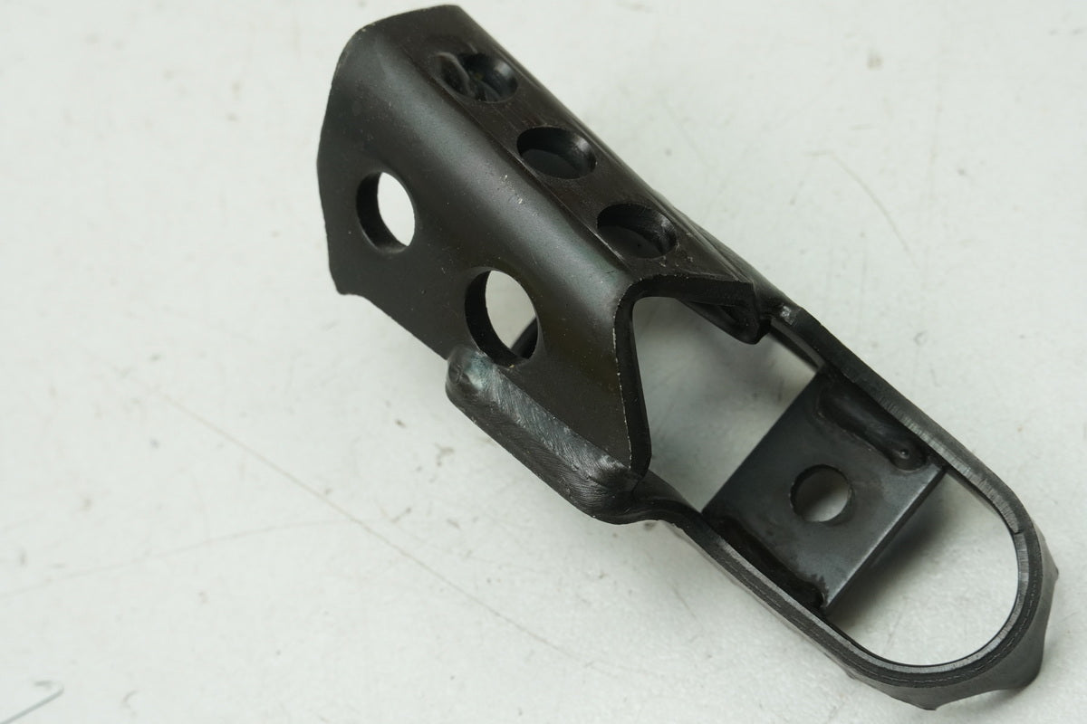 Yamaha Footpeg Rider Left Footrest original 3LD-27411-00 DT TT-R YZ XZT - NEW