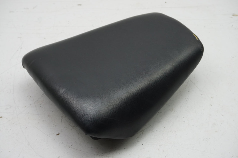 HONDA CBR 125 JC34 Asiento del pasajero 77300-KPPA-9010