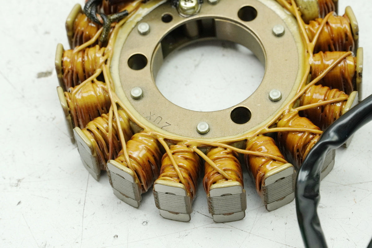 Kawasaki EL 252 EL 250 B Eliminator Lima Stator Lichtmaschine Pick Up 17351 km