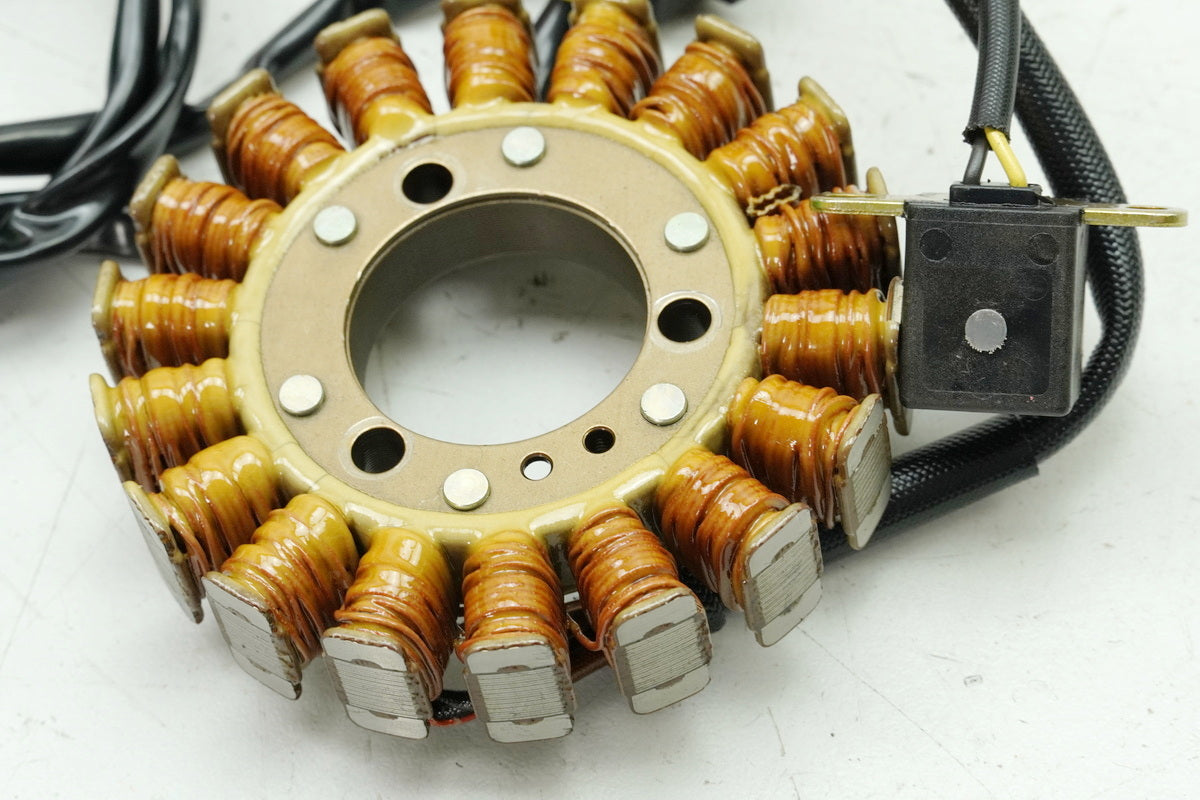 Kawasaki EL 252 EL 250 B Eliminator Lima Stator Lichtmaschine Pick Up 17351 km