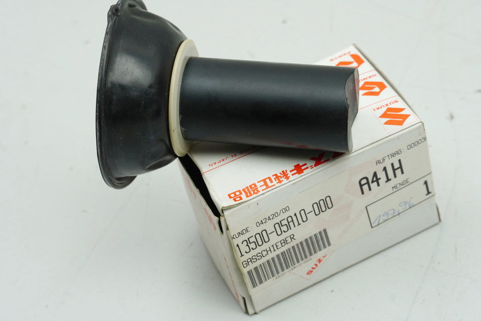 SUZUKI VS 1400 VX51L INTRUDER Gasschieber Membran original NEU 13500-38A10-000