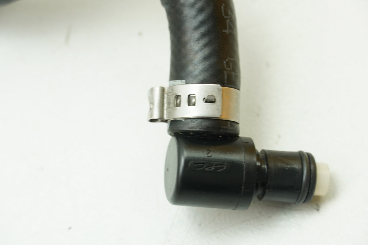 KTM 1290 SUPERDUKE R Manguera de combustible para bomba de combustible Conexión