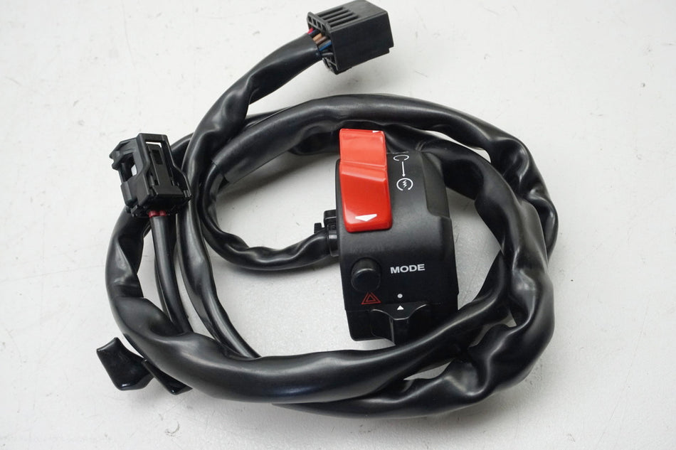 YAMAHA XSR 900 RN43 Mando derecho de manillar interruptor paro de emergencia