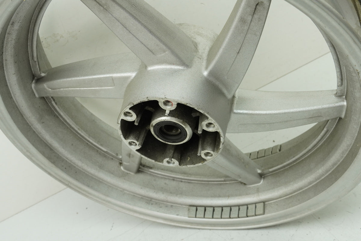 HYOSUNG GT 650 R N S - Rear rim rear wheel J 17 x MT 4.50 accident-free silver
