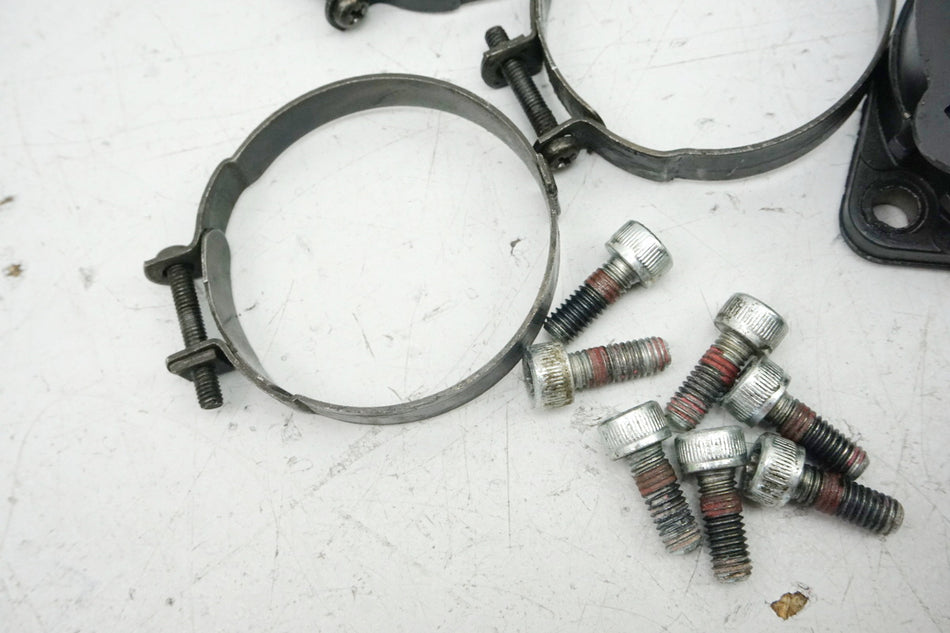 KAWASAKI GPZ 1100 ZXT10E Ansaugstutzen - Satz