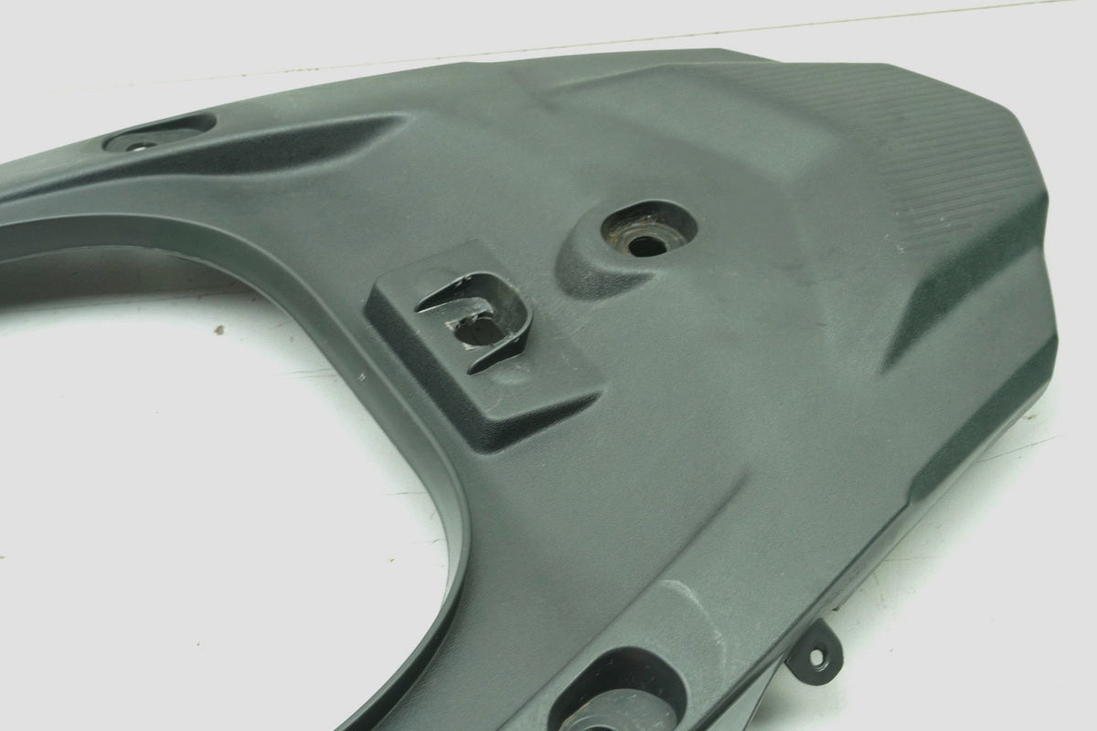Aprilia Pegaso 650 Strada Verkleidung Heck mitte Abdeckung Cover Blende Deckel