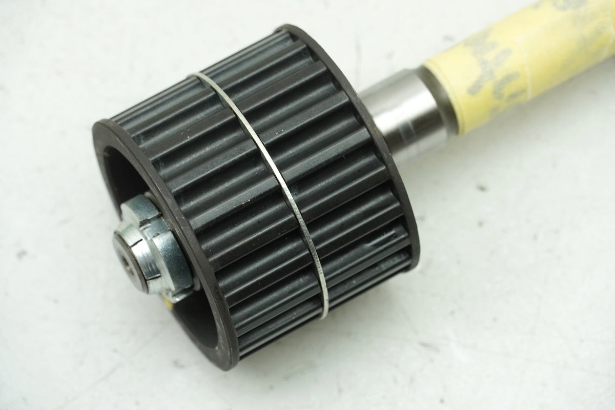 DUCATI MONSTER 696 ABS M5 Drive shaft valve control for engine ONLY 1626km