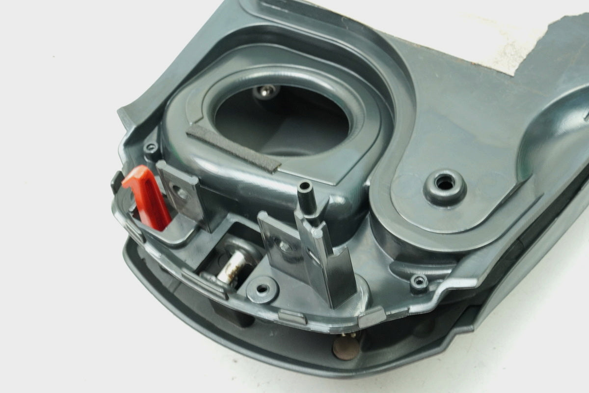 Aprilia Pegaso 650 Strada Tankdeckel Staufach Abdeckung Cover Tank Blende