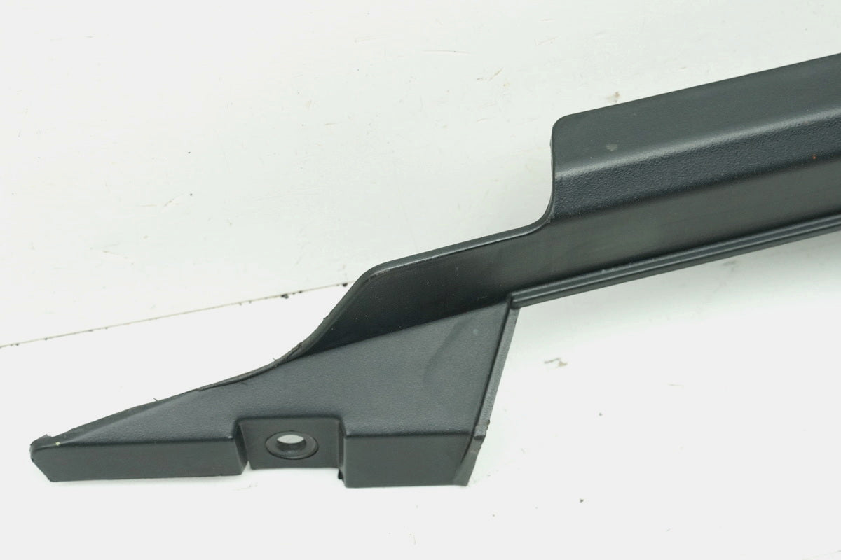 Aprilia Pegaso 650 Strada Kettenschutz orig. Abdeckung Cover Blende Kettenkasten