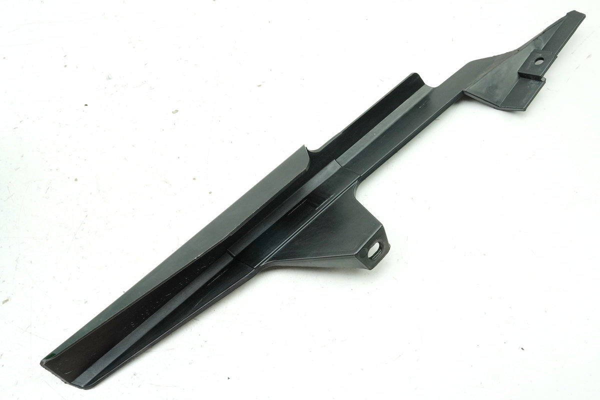 Aprilia Pegaso 650 Strada Kettenschutz orig. Abdeckung Cover Blende Kettenkasten