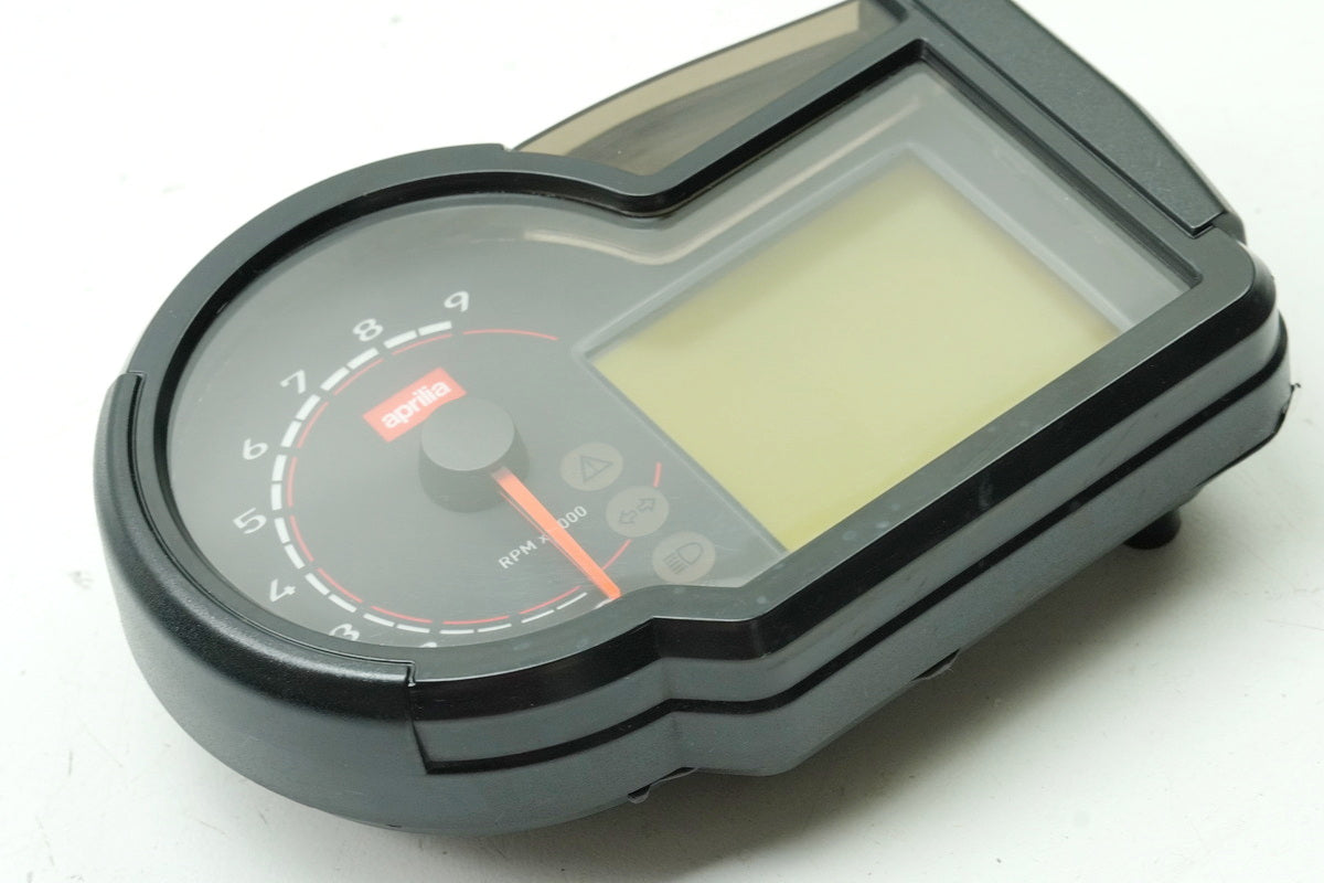 Aprilia Pegaso 650 660 Strada Tacho Cockpit Instrumente 30019 km Speedometer