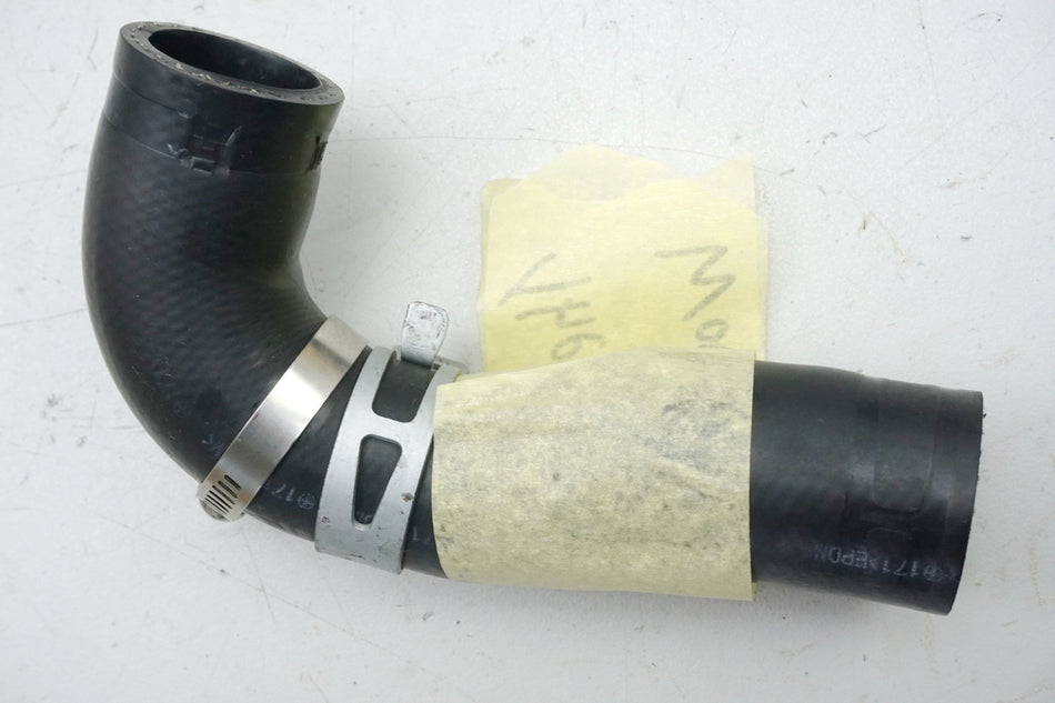 YAMAHA XSR 900 RN43 Manguera radiador bomba agua --> Termostato (Manguera)
