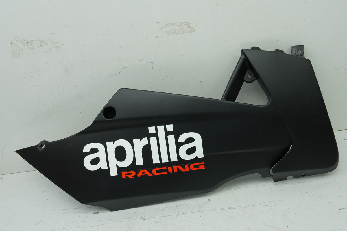 APRILIA RS 125 Verkleidung Bug rechts unten Bugspoiler Seitenteil Cover 21-25