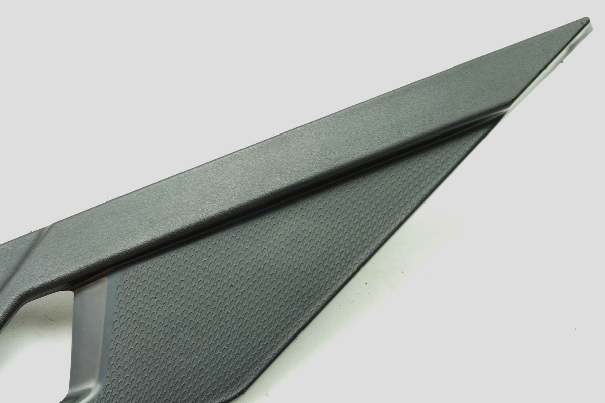 Aprilia Pegaso 650 660 Strada Seitendeckel rechts Abdeckung Cover Blende Deckel