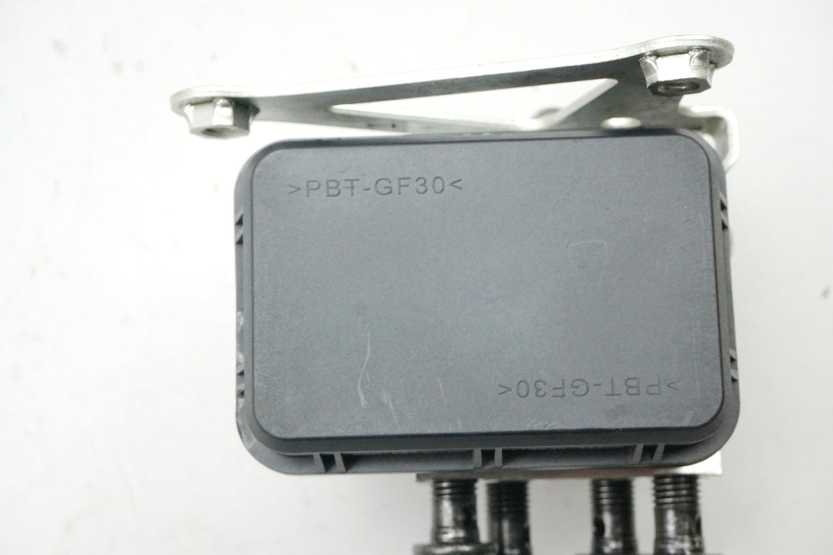 YAMAHA XSR 900 RN43 ABS Pump Pressure Modulator Control Unit