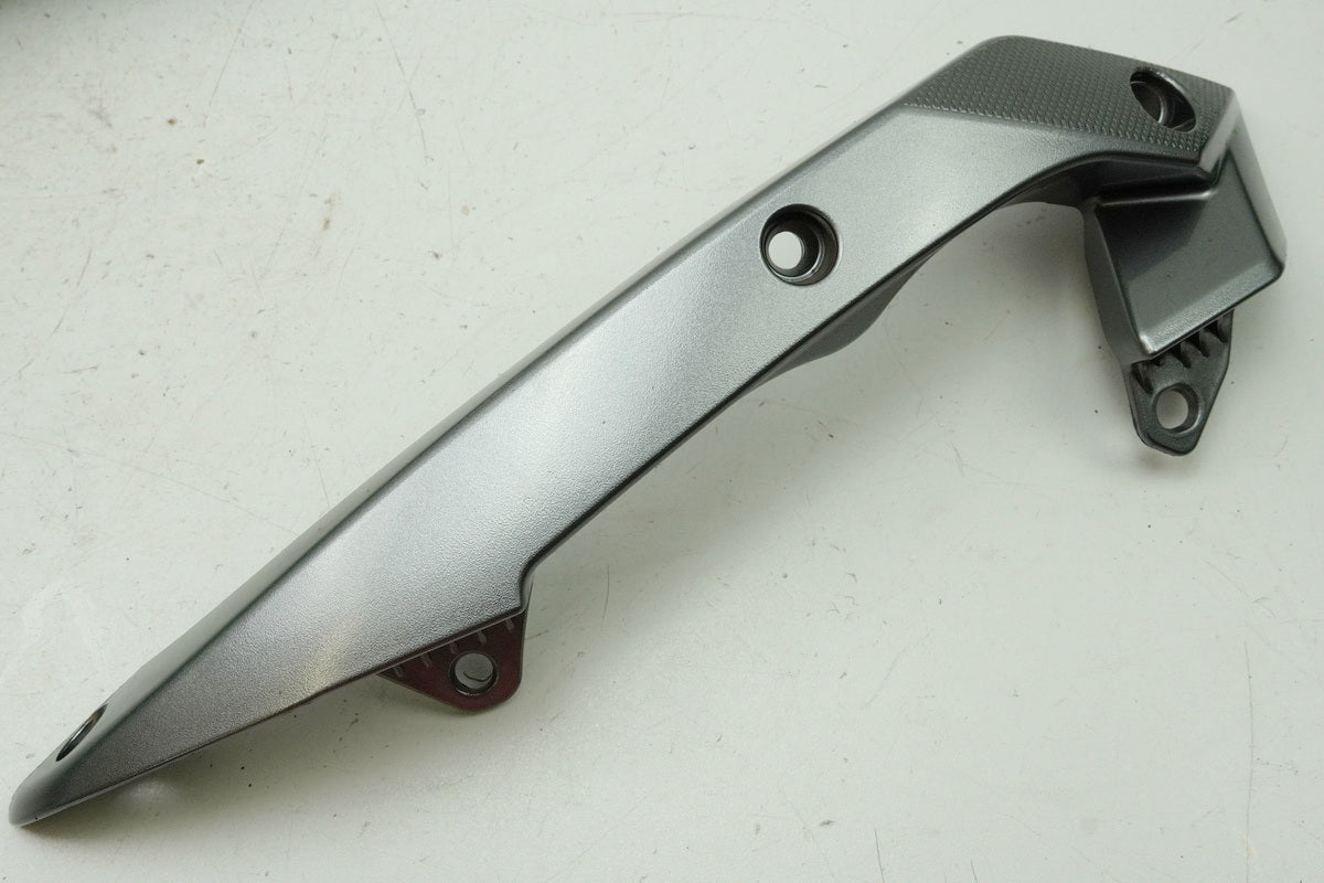 Aprilia Pegaso 650 660 Strada Soporte de parabrisas derecho Cubierta Embellecedor