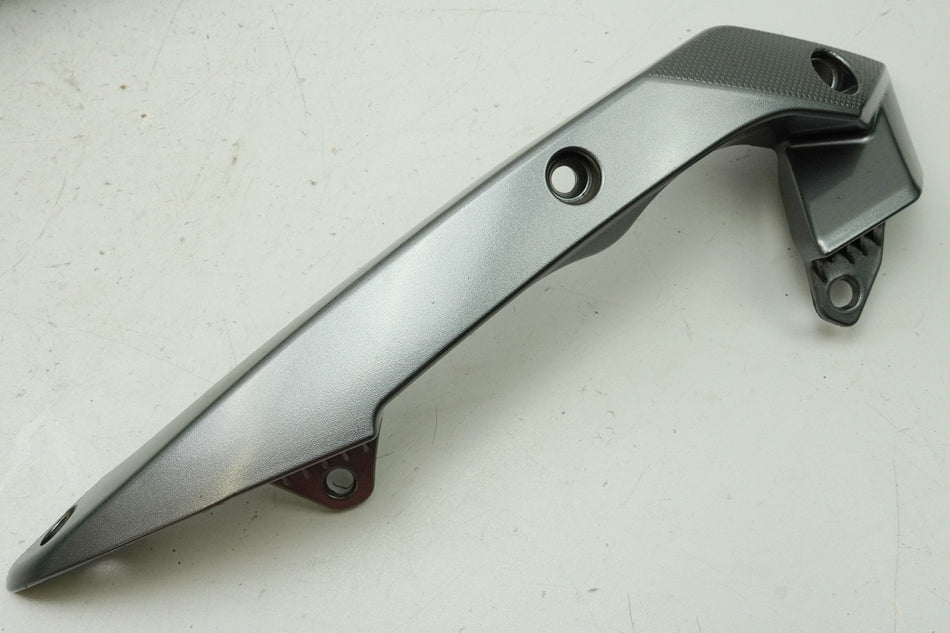 Aprilia Pegaso 650 660 Strada Soporte de parabrisas derecho Cubierta Embellecedor
