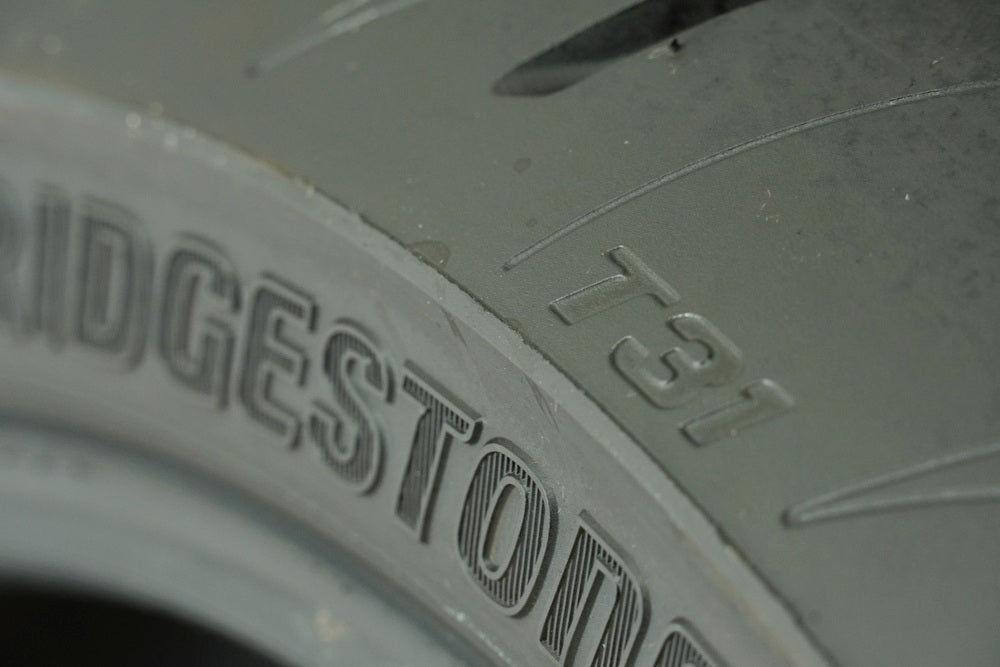 Bridgestone T31 Sport Touring Reifen Reifensatz 120/70 ZR17 + 180/55 ZR17