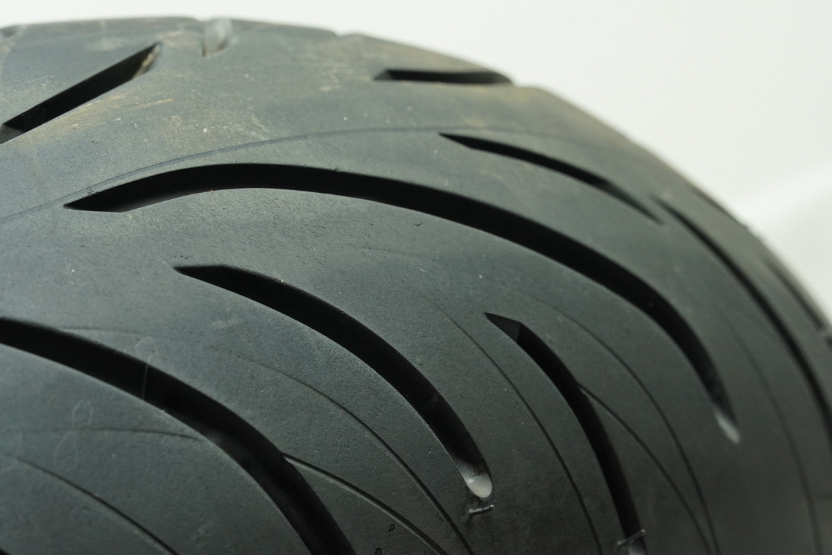Bridgestone T31 Sport Touring Reifen Reifensatz 120/70 ZR17 + 180/55 ZR17