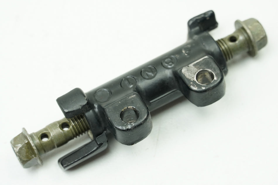 YAMAHA XJR 1300 RP02 Distribuidor de freno Cilindro de freno para sistema de frenos
