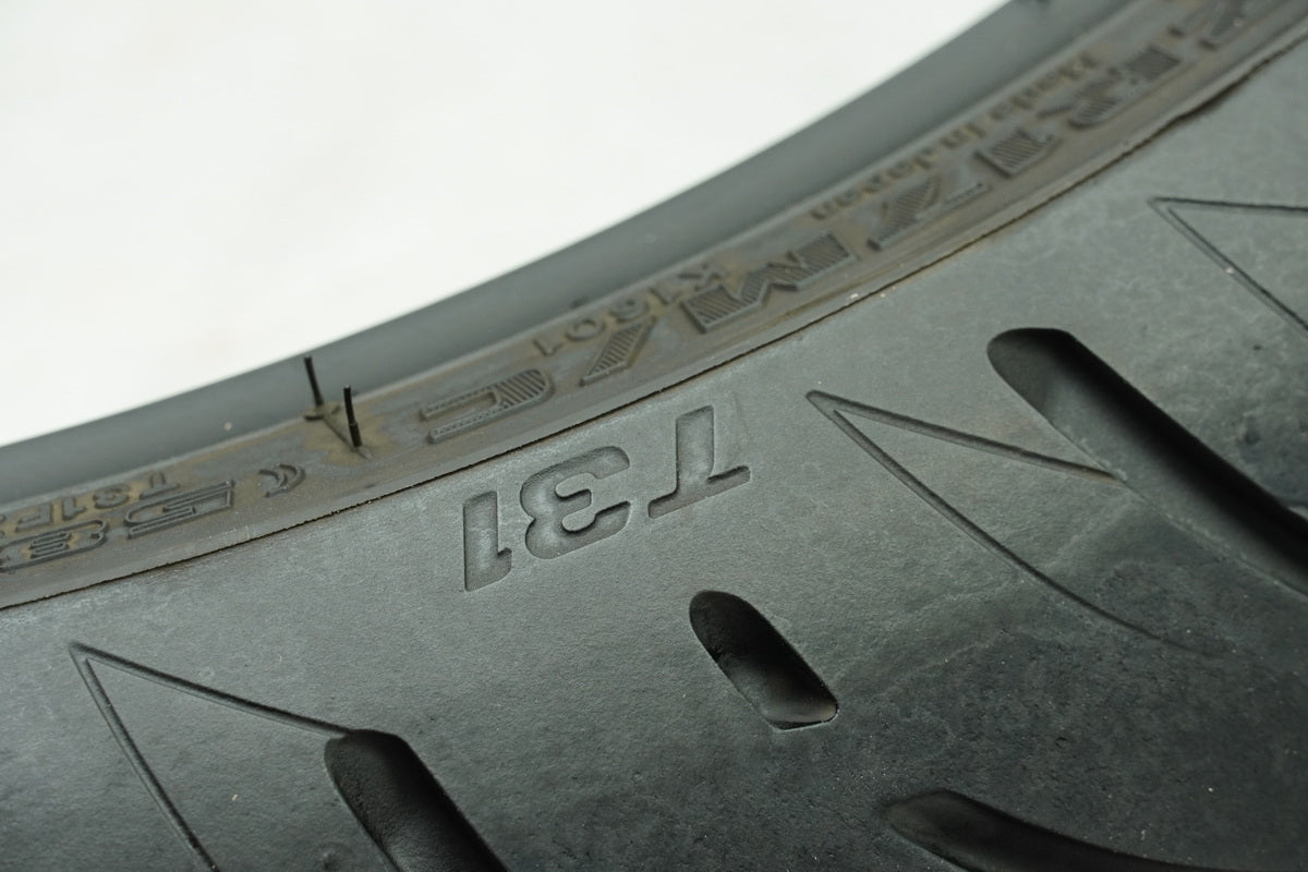 Bridgestone T31 Sport Touring Reifen Reifensatz 120/70 ZR17 + 180/55 ZR17