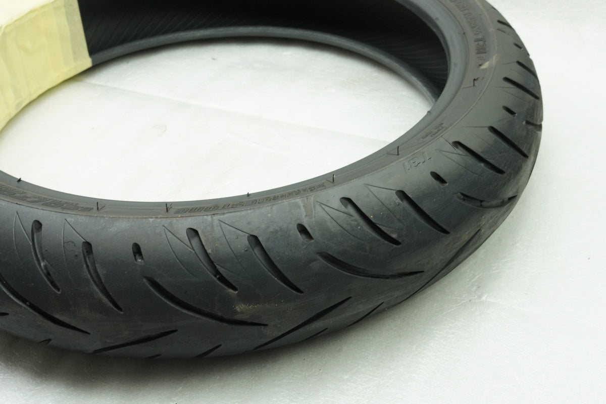 Bridgestone T31 Sport Touring Reifen Reifensatz 120/70 ZR17 + 180/55 ZR17