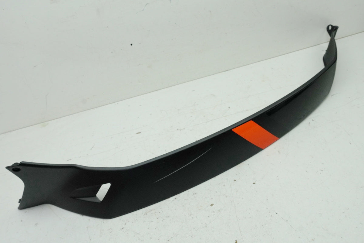 Vespa GTS 310 Seitenverkleidung rechts Abdeckung Seitenteil Cover Blende Heck