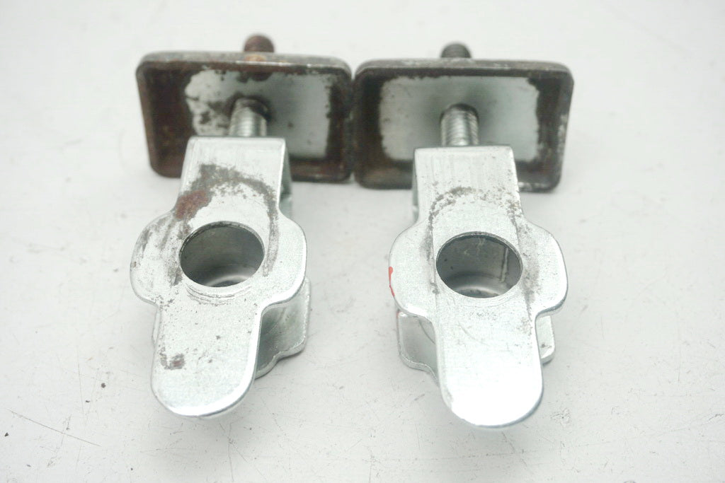 HYOSUNG GA 125 CRUISE II Chain Tensioner Left Right for Swing Arm Rear Wheel Rim