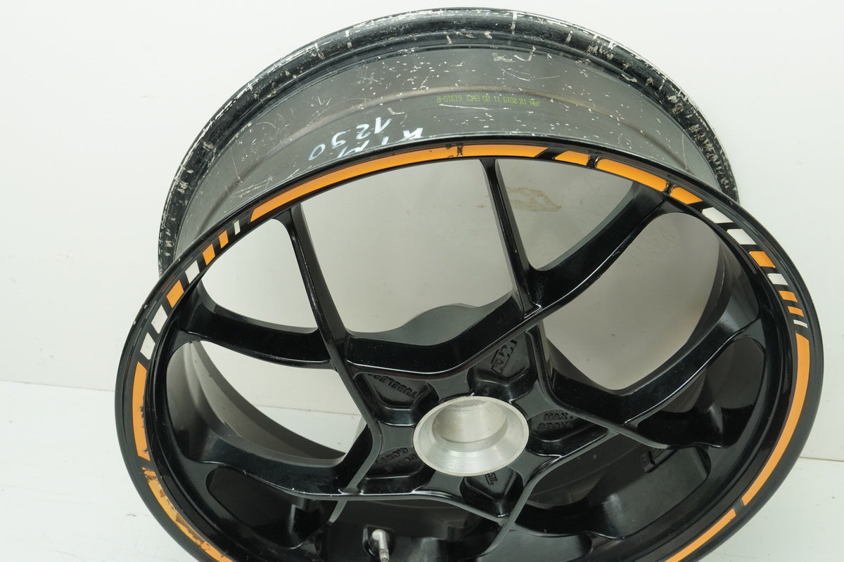 KTM 1290 SUPERDUKE R Felge hinten Hinterrad Hinterradfelge Wheel schwarz